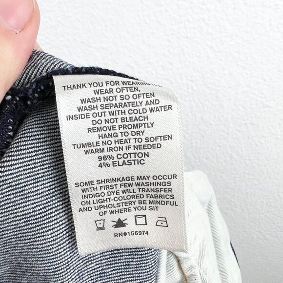 IMOGENE + WILLIE Josette Water Dip Cropped Jeans, High Rise, Dark Wash Denim - Picture 11 of 12